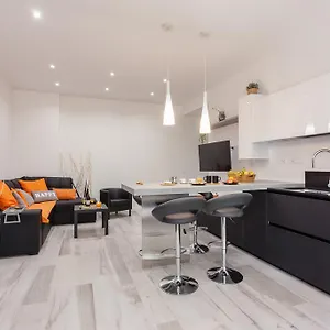 the-apartment-trastevere-bahome.it-romehotels.com/