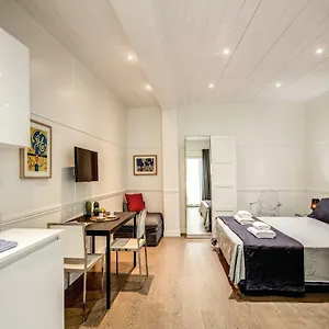 colosseo-suite-apartment.it-romehotels.com/